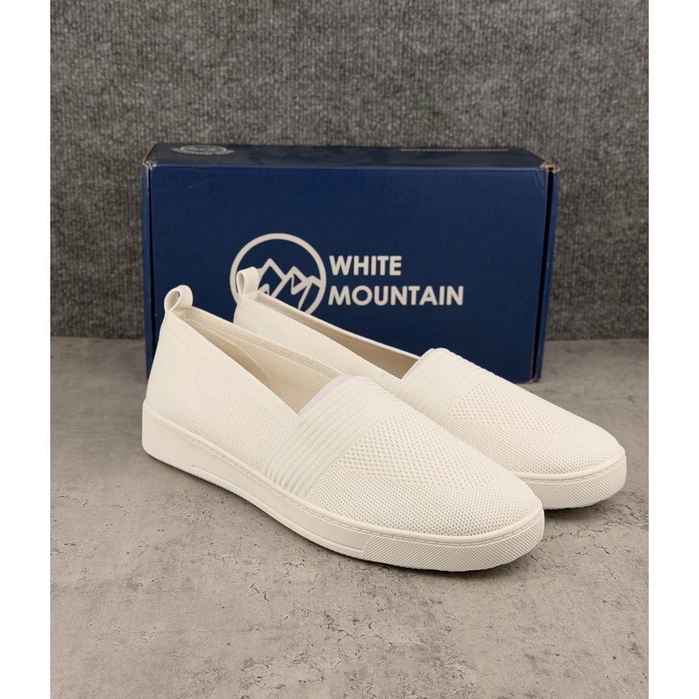 Women's Upright Slip On Sneaker by White Mountain Size 11 New